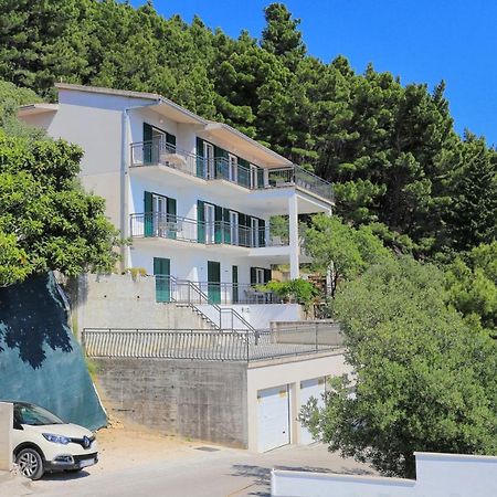 Apartments With A Parking Space Brela, Makarska - 6043 Exterior photo